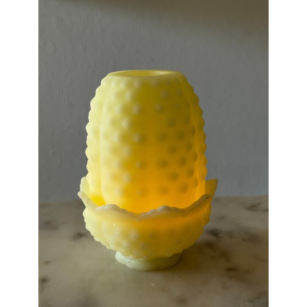 Custard Uranium Glass Hobnail Fairy Lamp Satin UV Reactive Glow - Picture 5 of 13